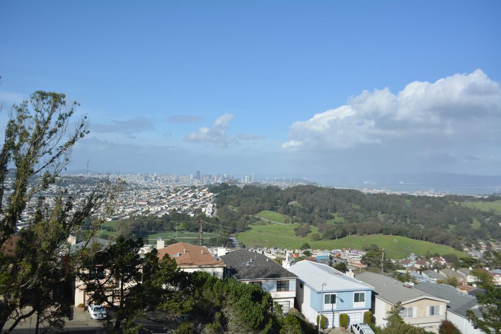 Beautiful Home Overlooking San Francisco Exterior foto
